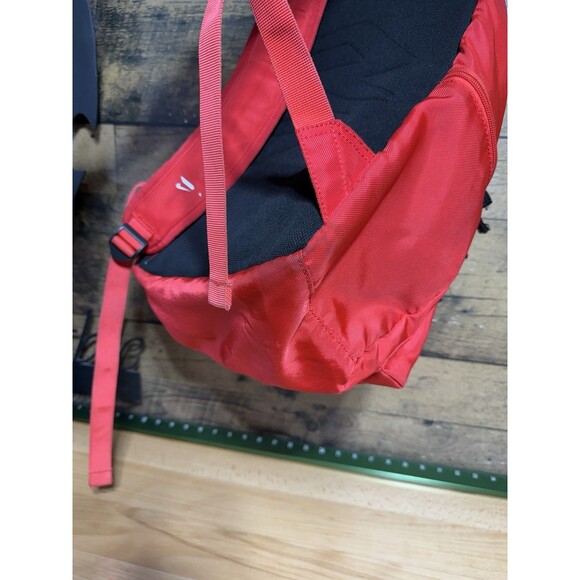 Nike Futura X 3 Brand Daypack - Red - One Size (21L) G2(A889T) - Picture 9 of 16